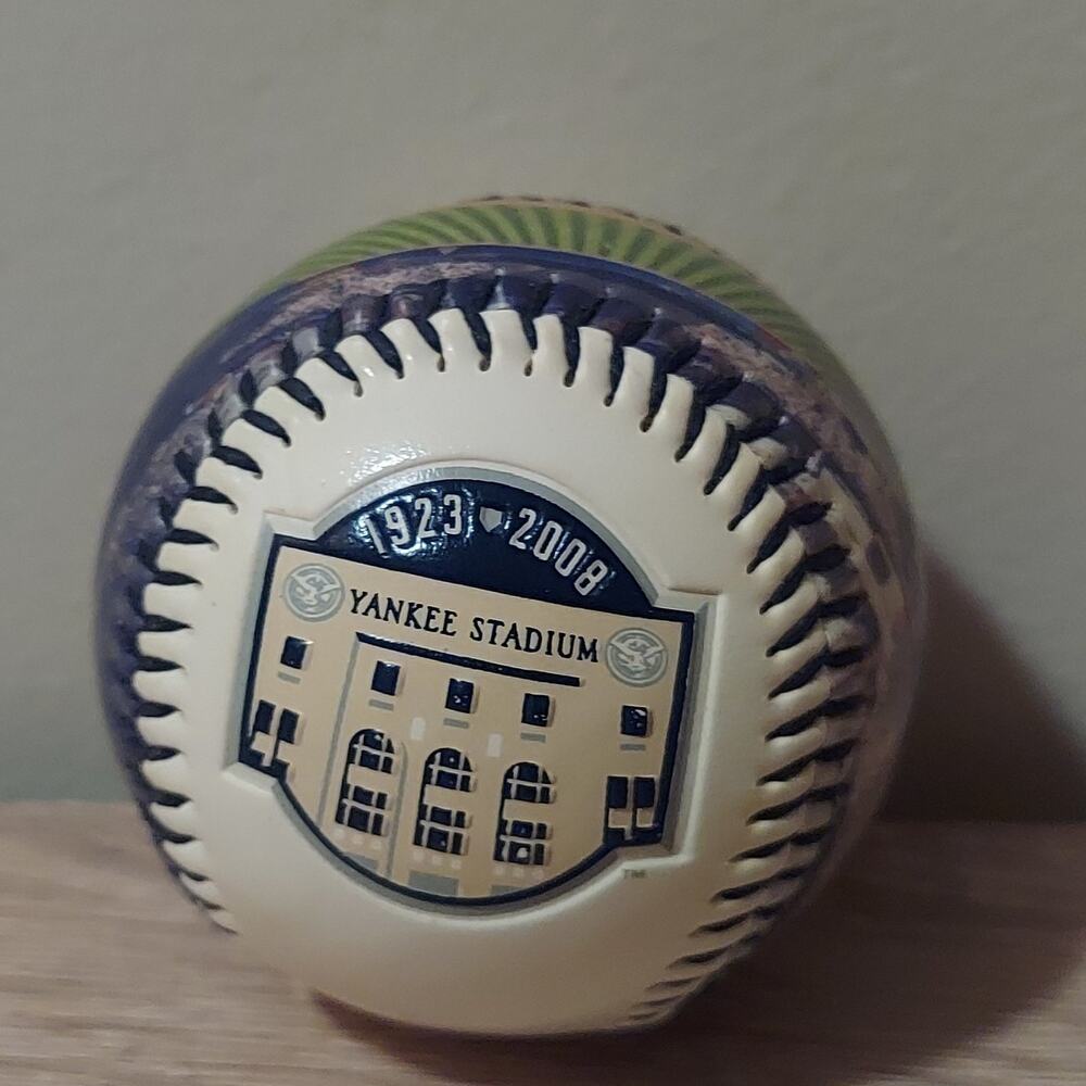 Rawlings New York Yankees Yankee Stadium 1923-2008 Final Season Baseball